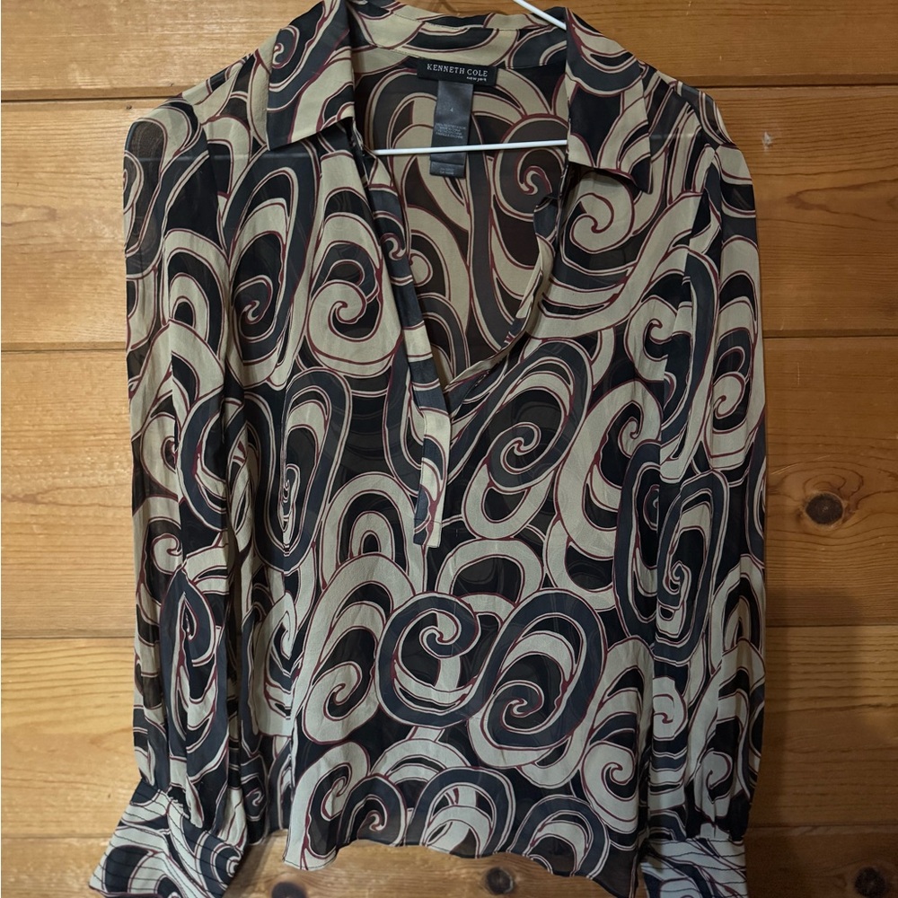 Kenneth Cole Women's Swirl Pattern Sheer Blouse - Black and Tan